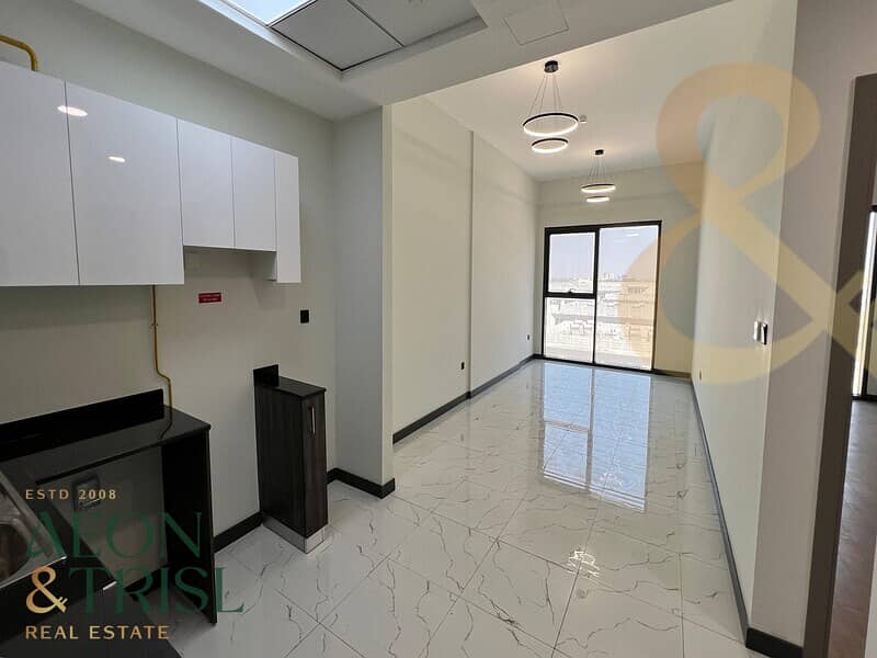 Квартира в Дубайлэнд,Рукан,Рукан Тауэр,Тауэр Б, 2 cпальни, 85000 AED - 11941891 Квартира в Дубайлэнд,Рукан,Рукан Тауэр,Тауэр Б, 2 cпальни, 85000 AED - 11941891