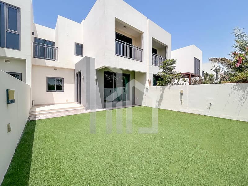 Single row l Camel track l Close to amenities Single row l Camel track l Close to amenities