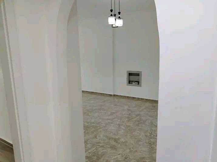 4 WhatsApp Image 2025-06-17 at 01.00. 08. jpeg