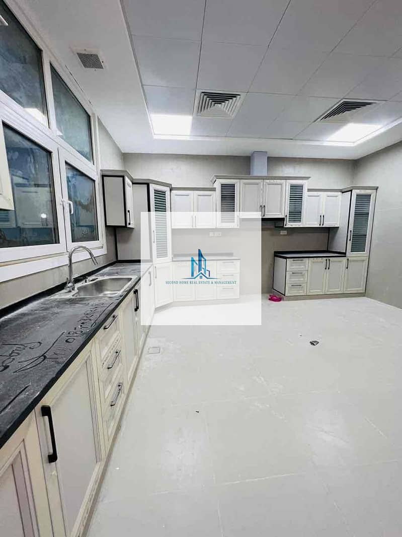 14 3d0142b7-ec01-481d-9918-857f63175f6d. jpg