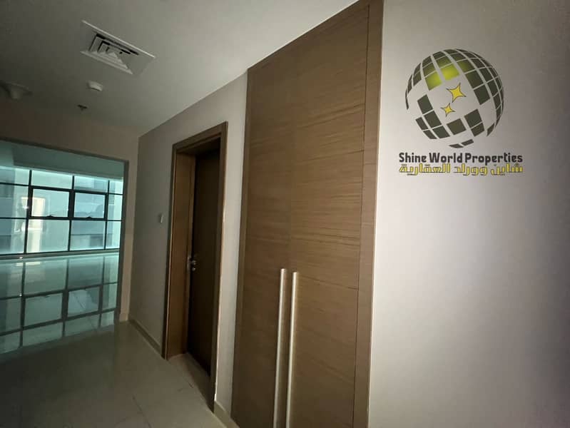 10 82f51296-bc03-40b3-a6f1-536fb16b9ac4. jpg