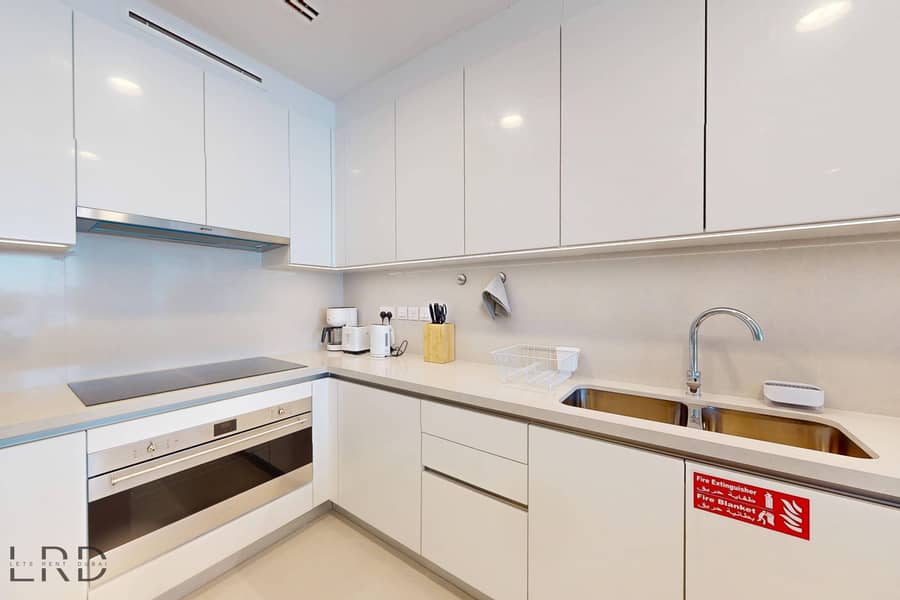 11 LRD-VACATION-HOMES-Canal-Front-Residence-9--06172025_083614. jpg