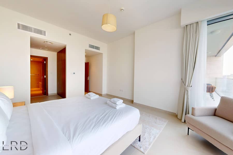 15 LRD-VACATION-HOMES-Canal-Front-Residence-9--06172025_095312. jpg