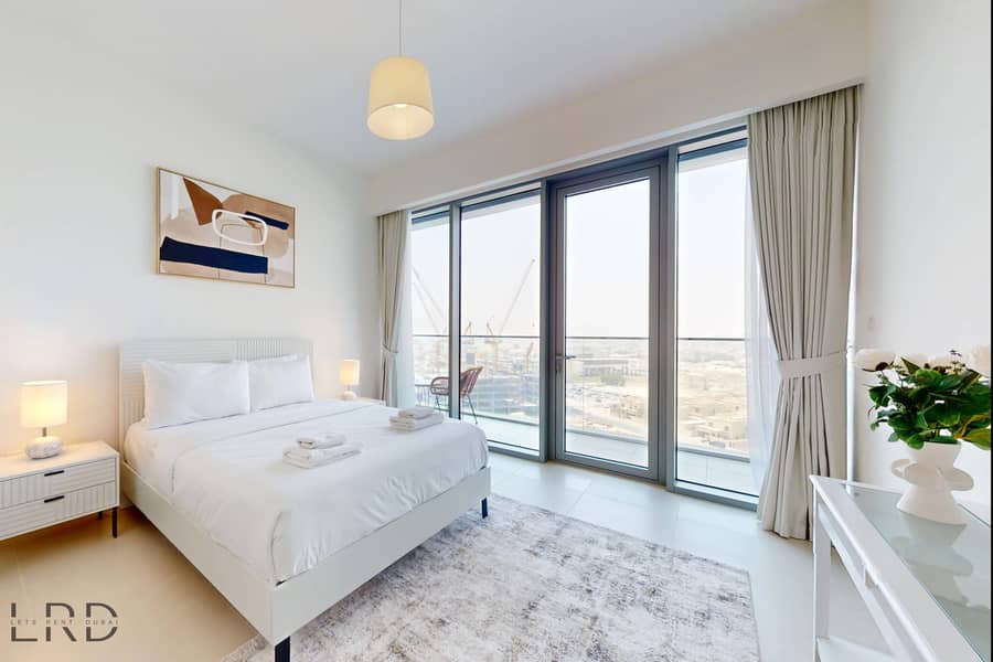 19 LRD-VACATION-HOMES-Canal-Front-Residence-9--06172025_084124. jpg