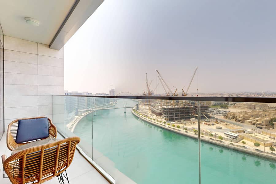 26 LRD-VACATION-HOMES-Canal-Front-Residence-9--06172025_100212. jpg
