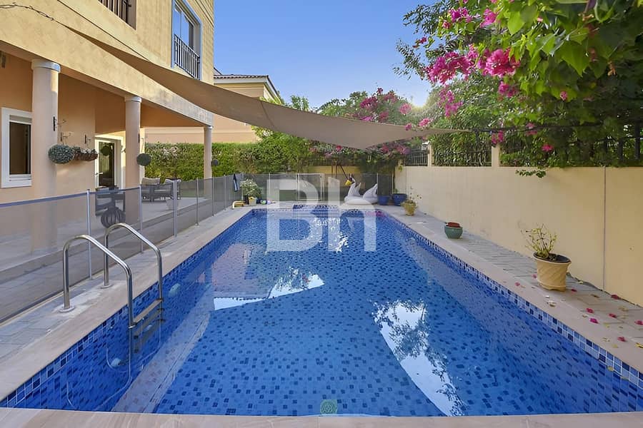 Immaculate condition | 5Beds Mazaya A1 | With Pool
