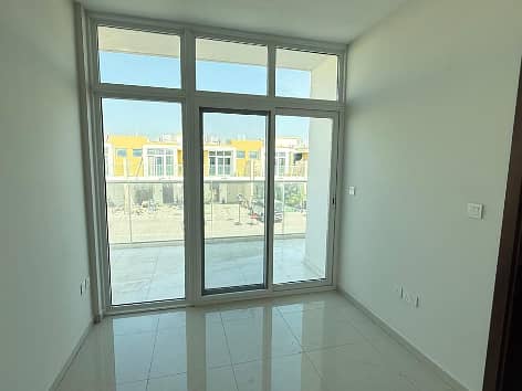 25 dm1111111. jpg