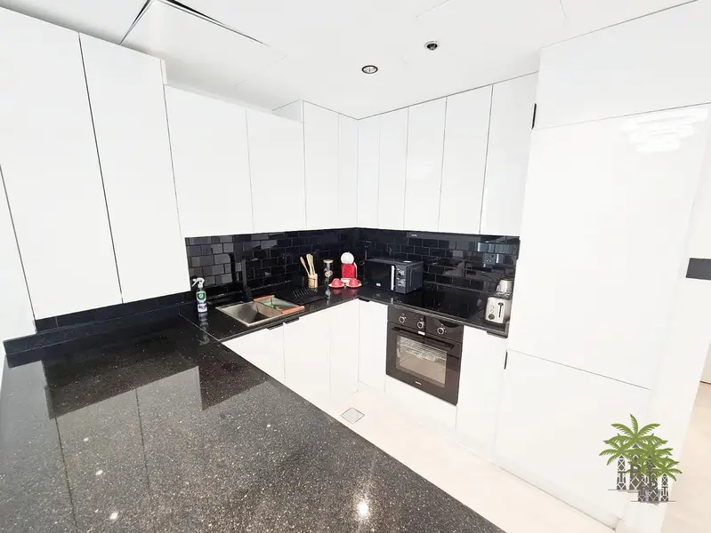 Vacant | Huge 1BR | Burj Khalifa & Canal Views