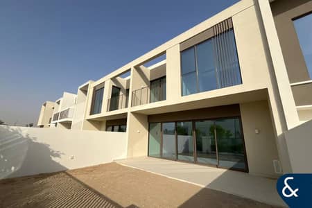 3 Bedroom Villa for Rent in The Valley by Emaar, Dubai - Brand New | Spacious Open Plan | Vacant