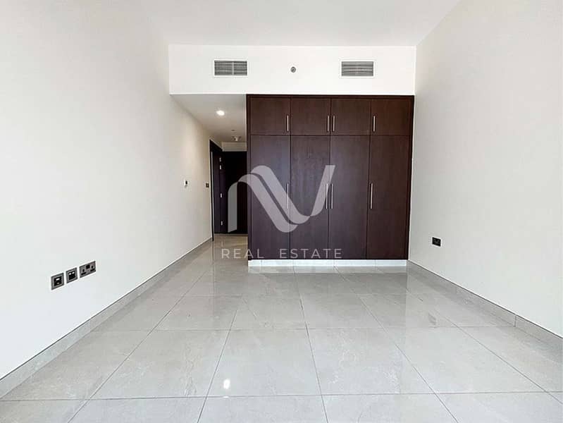 10 Bin Hadi Tower 2BR, Al Falah Street - NV17062025SA01R _0007_IMG-20250617-WA0017. jpg. jpg
