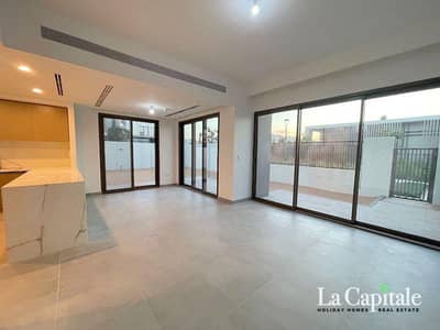 4 Bedroom Townhouse for Sale in Dubailand, Dubai - Brand New 4BR + Maid | Pool and Park View