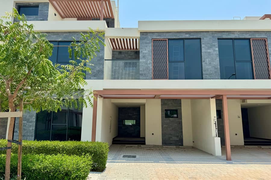 位于达马克山庄,银色温泉别墅区 4 卧室的别墅 3900000 AED - 11945746 位于达马克山庄,银色温泉别墅区 4 卧室的别墅 3900000 AED - 11945746