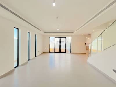 5 Bedroom Villa for Sale in Yas Island, Abu Dhabi - Move In Ready | Upgraded Villa | Fully Furnished