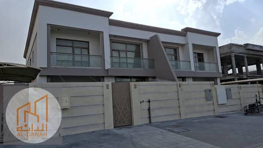 6 Bedroom Villa for Sale in Hoshi, Sharjah - فيلا الحوشي. jpg