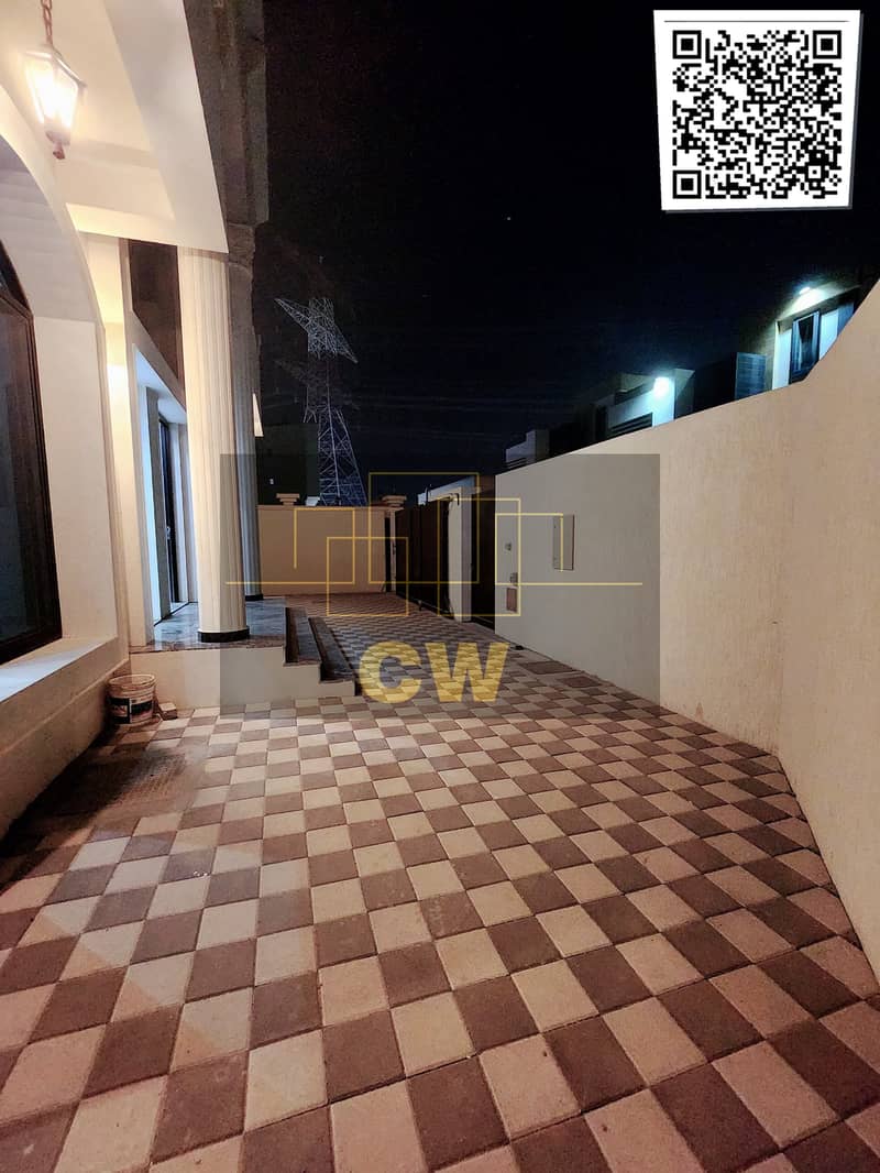 43 WhatsApp Image 2025-06-17 at 12.16. 55 PM (1). jpeg