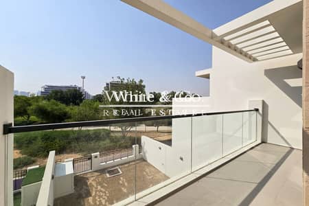 3 Bedroom Townhouse for Sale in DAMAC Hills, Dubai - Brand- New | Single Row | Park Backing