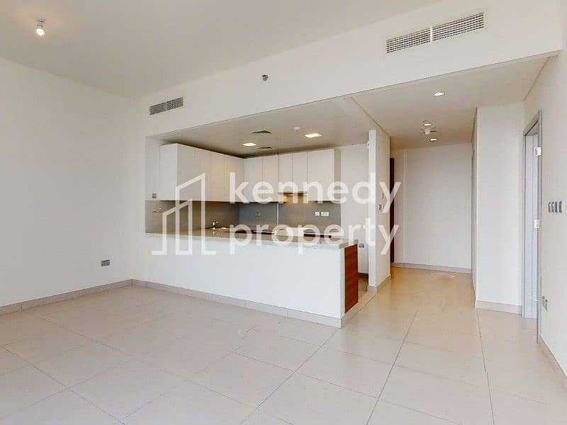 2 30c149f2-9b7b-447e-9fa0-fc913aa2cdf8-photo_3-living_kitchen. jpg