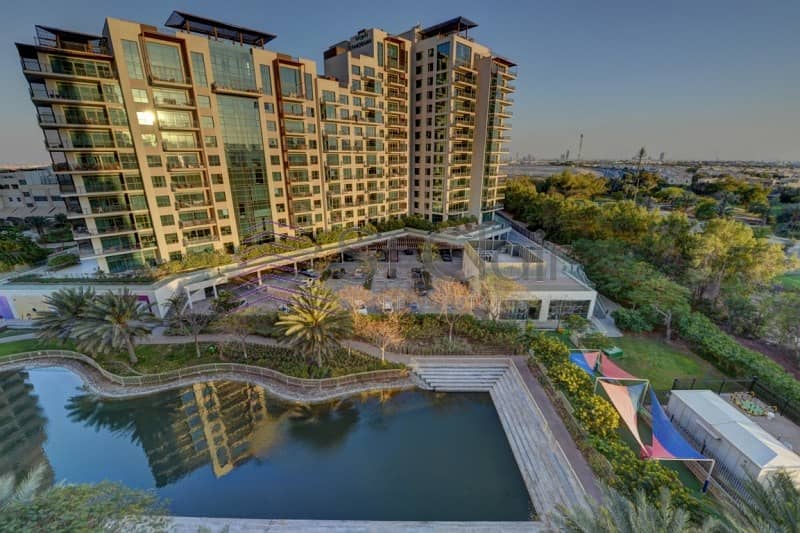 1 Bed in High Floor | Canal and Lake View