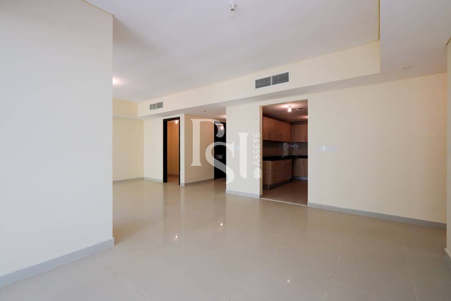 4 Tala-tower-marina-square-al-reem-island-abu-dhabi-living-area (1). jpg