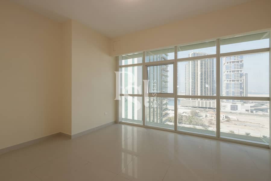 6 Tala-tower-marina-square-al-reem-island-abu-dhabi-bedroom (2). jpg