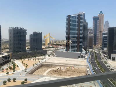 1 Bedroom Flat for Rent in Business Bay, Dubai - Panromantic views | Vacant | Low Floor