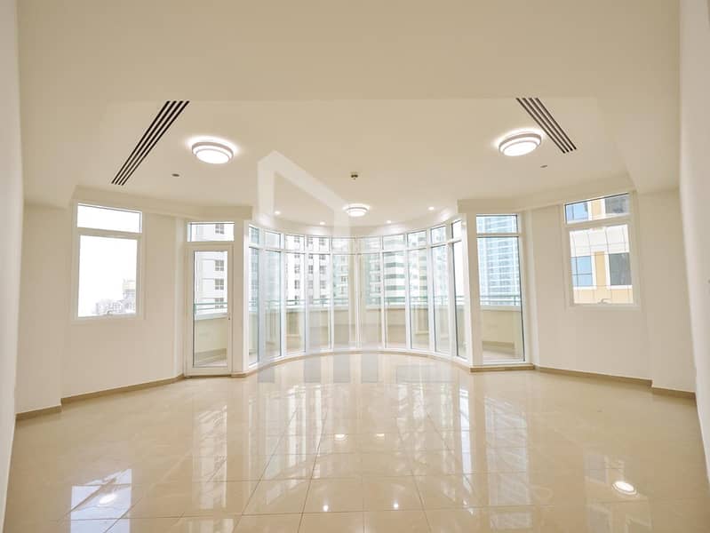 High Floor | Vacant | Maids room High Floor | Vacant | Maids room