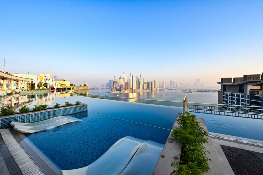 15 Intiniti Pool 2. jpg