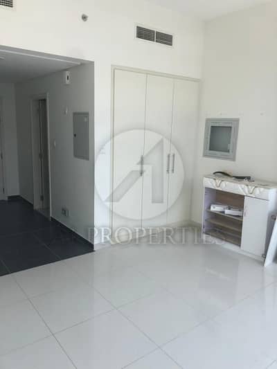 Stunning Studio Apartment in Golf Horizon B. Stunning Studio Apartment in Golf Horizon B.