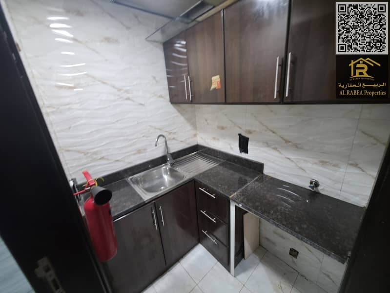 7 3340e543-946d-44d9-8df4-adfadf5b7e10. jpg