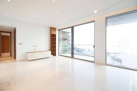 2 Bedroom Flat for Sale in Palm Jumeirah, Dubai - Priced to sell | Ready to Move in | Private beach