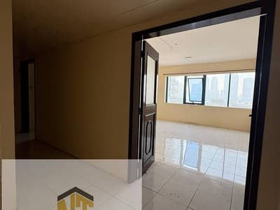 3 Bedroom Apartment for Rent in Al Majaz, Sharjah - Spacious Apartment in the Heart of Sharjah – Ideal for Bachelors