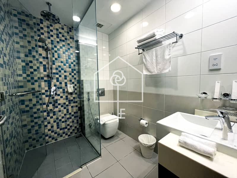 6 703 Bath. jpg