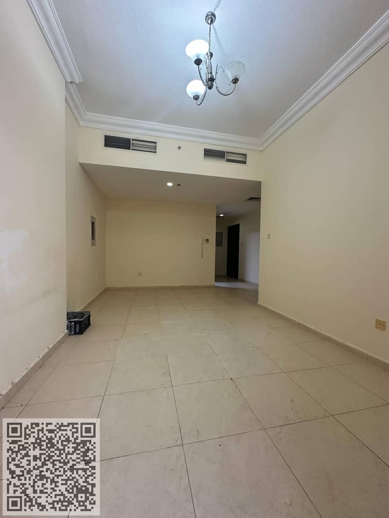 9 WhatsApp Image 2025-02-24 at 18.32. 50_3420f6e5. jpg