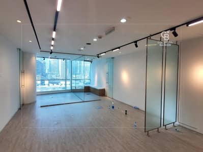 Office for Rent in Business Bay, Dubai - Panoramic View | Bright and Open | Vacant Now