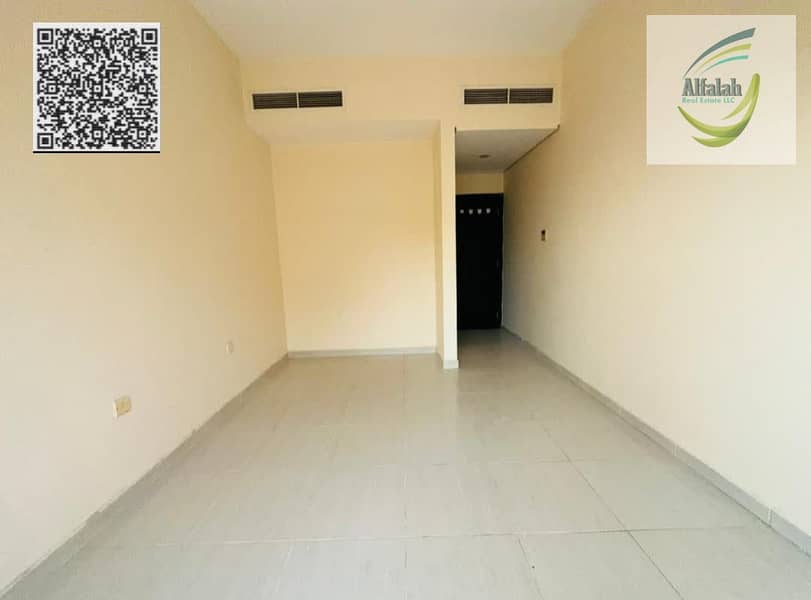 6 WhatsApp Image 2025-02-27 at 18.31. 17. jpeg