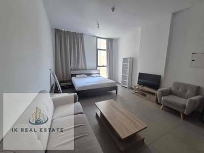 استوديو  للايجار في مويلح، الشارقة - f818e6d5-dcac-4b07-a6a7-79777df9d72f. jpg
