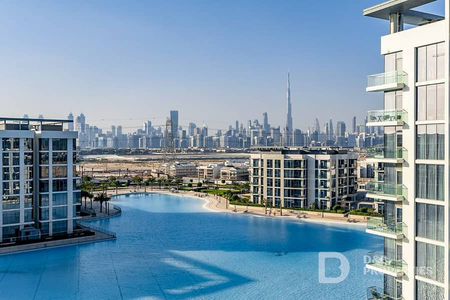 Burj Khalifa View | Fully Furnished | Vacant