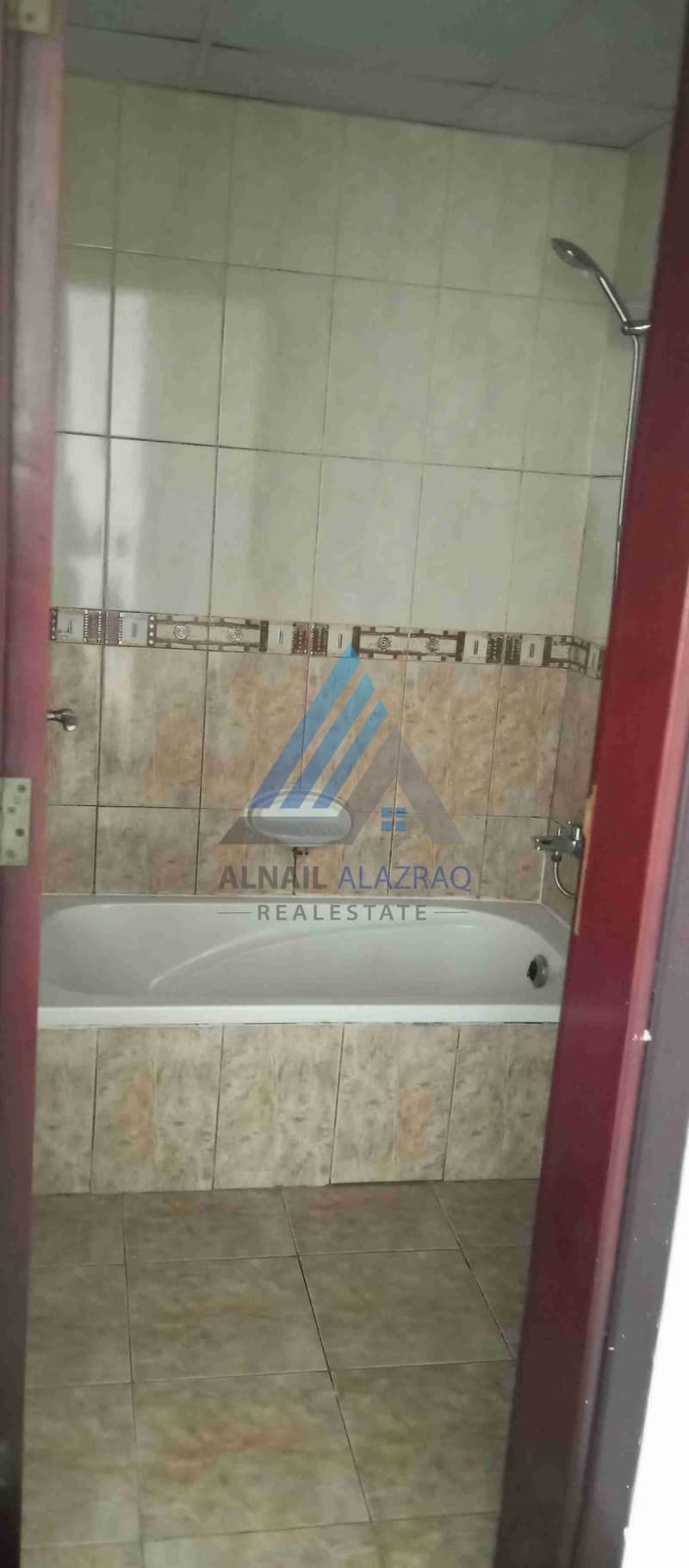 4 1000779566. jpg