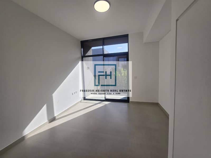 20 1000087470. jpg