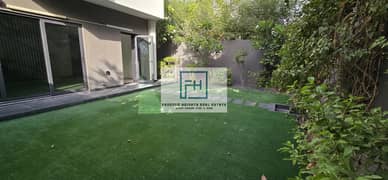 🏡 Corner 3-Bedroom Townhouse for Rent