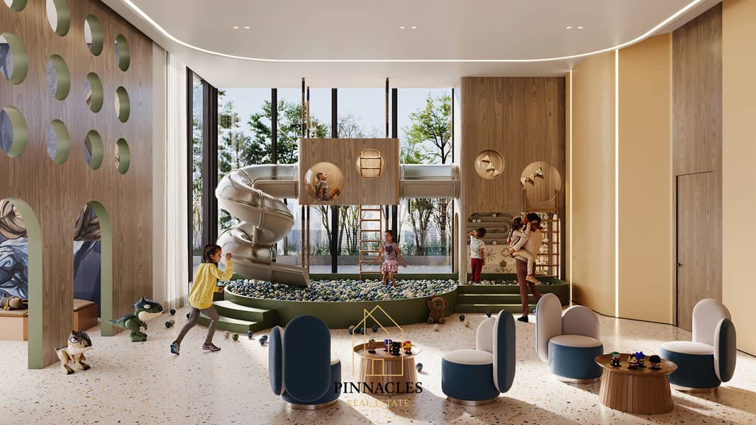 4 HOUSE OF HEIRS  KIDS CLUB. jpg