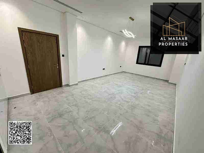 24 1000080215. webp