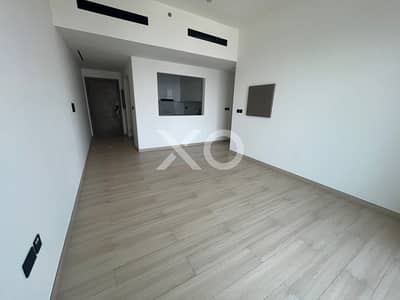 2 Bedroom Flat for Rent in Jumeirah Village Circle (JVC), Dubai - Vacant | High Floor | Sky Line View