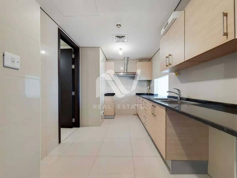 7 Ocean Terrace Residence 2BR, Marina Square Al Reem Island - 172782877906_0004_expand 3. jpg