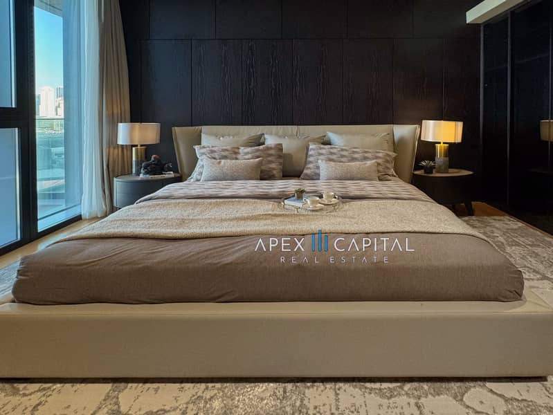 8 Master bedroom. jpg