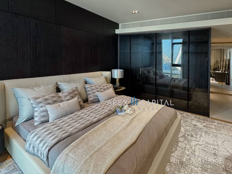 9 Master bedroom(3). jpg