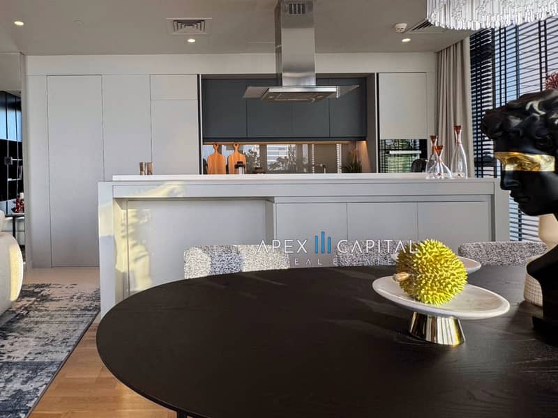 13 Kitchen_(2). jpg
