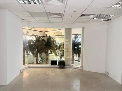 مکتب  للايجار في شارع الشيخ زايد، دبي - IMG-20250508-WA0228. jpg