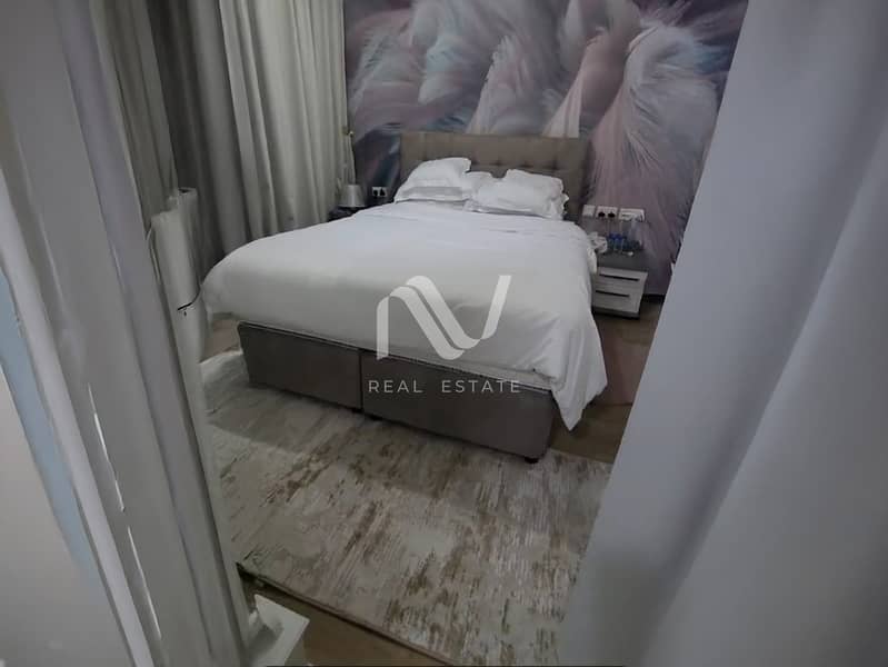 9 Al Raha Lofts 2_0000_expand 11. jpg
