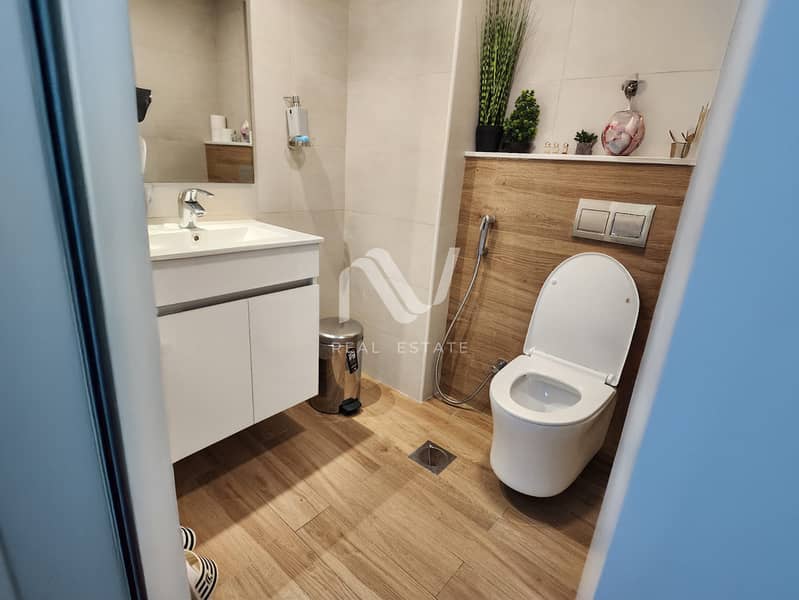 13 Al Raha Lofts 2_0007_expand 4. jpg